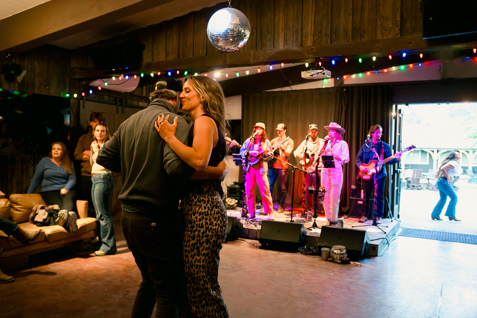 Line dancing in a straw hat