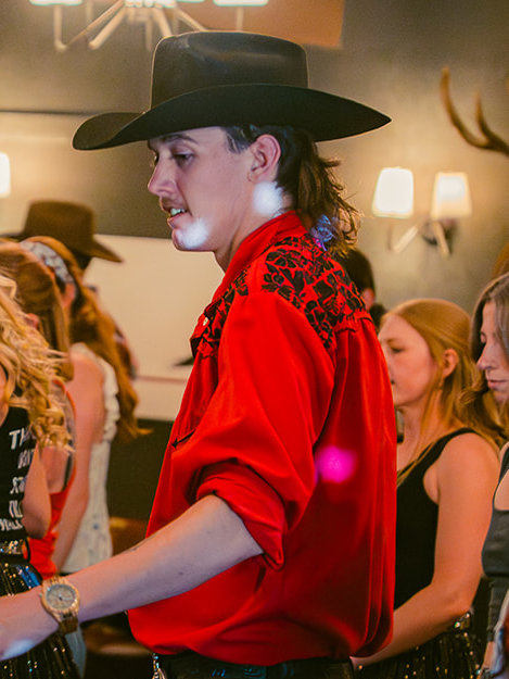 Joel, assistant dancer